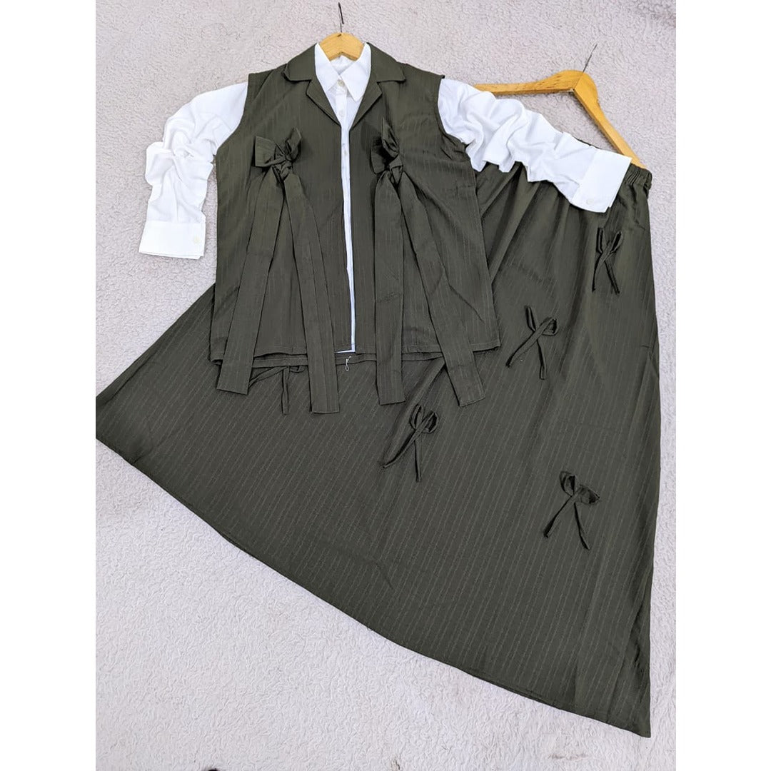 Bow Waist-Coat & Skirt