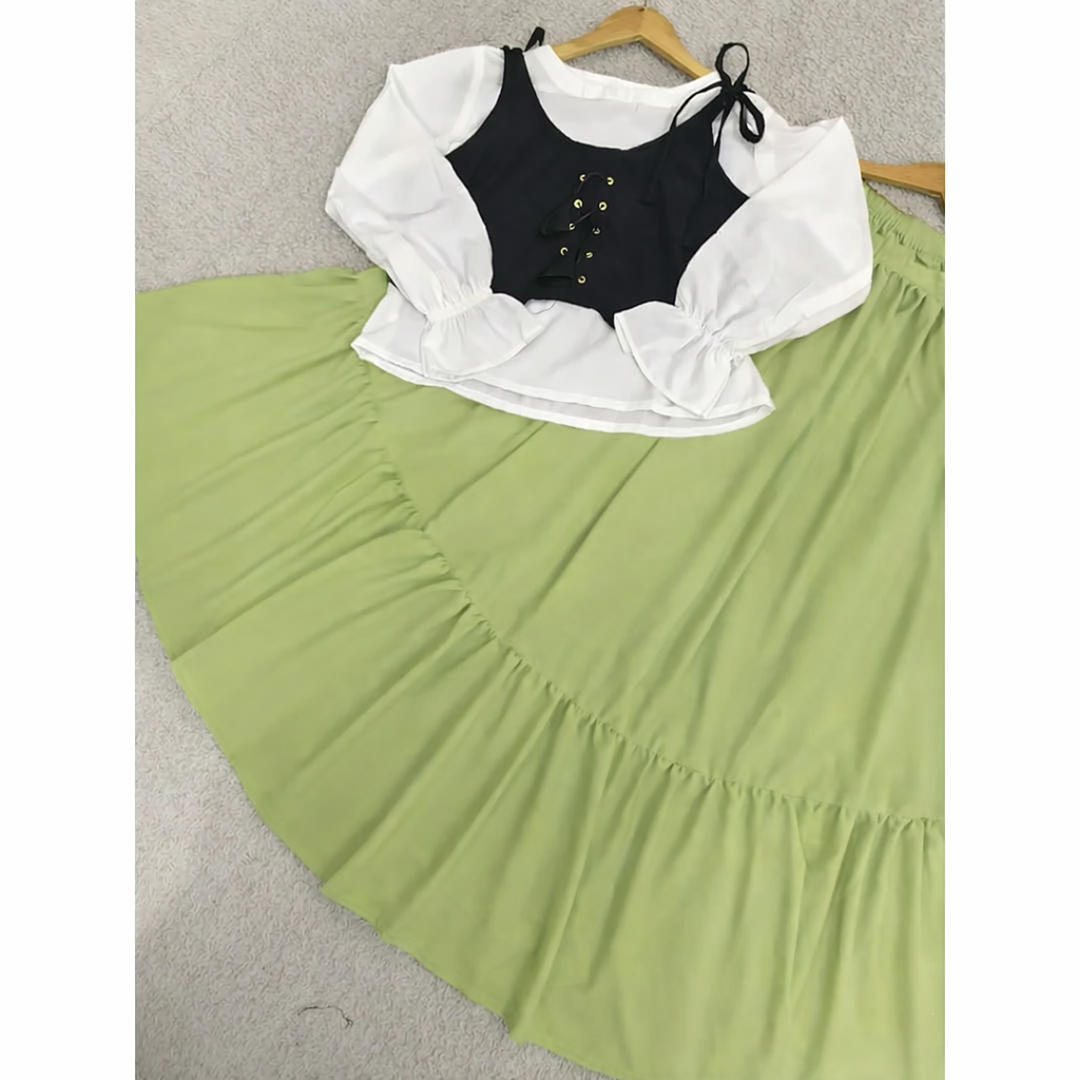 Karena Kapoor Inspired Dress