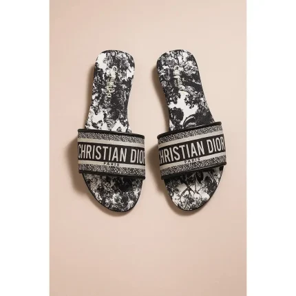 CHRISTIAN DIOR PARIS DWAY SLIDES – BLACK PRINTED