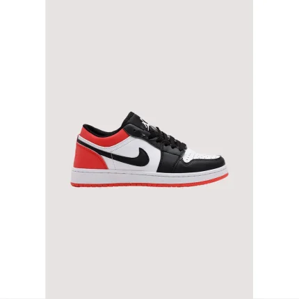 AIR JORDAN 1 LOWS BLACK RED TOE WOMENS