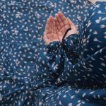 NAMAZ CHADER WITH SLEEVES (BLUE PETALS)