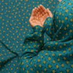 NAMAZ CHADER WITH SLEEVES