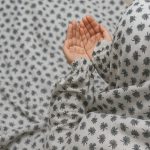 NAMAZ CHADER WITH SLEEVES (WHITE FLOWER)