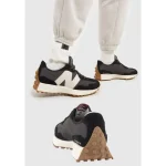 NEW BALANCE 327 BLACK-WHITE AND MINERAL RED